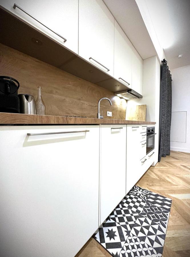 Le Jj-Hypercentre Au Calme 2 Chambres-Joli Patio น็องต์ ภายนอก รูปภาพ